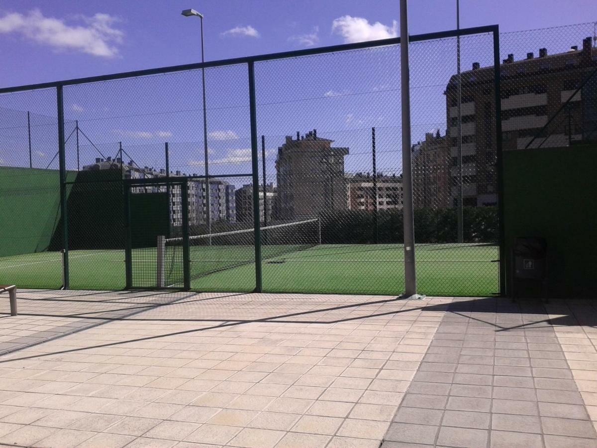 Апартаменти Torre De La Fuente Aprtovistas Piscina Parking Ов'єдо Екстер'єр фото